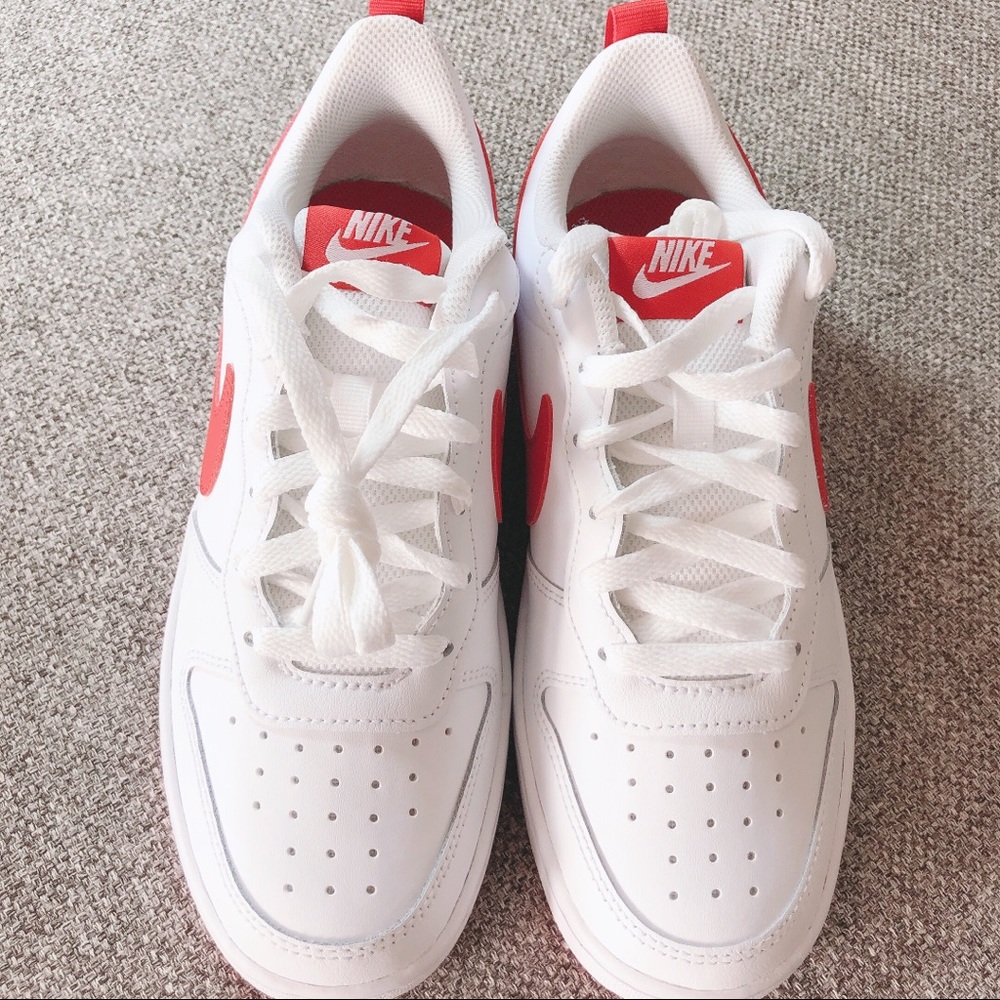 Nike Air Force, white/university red, women size 7
